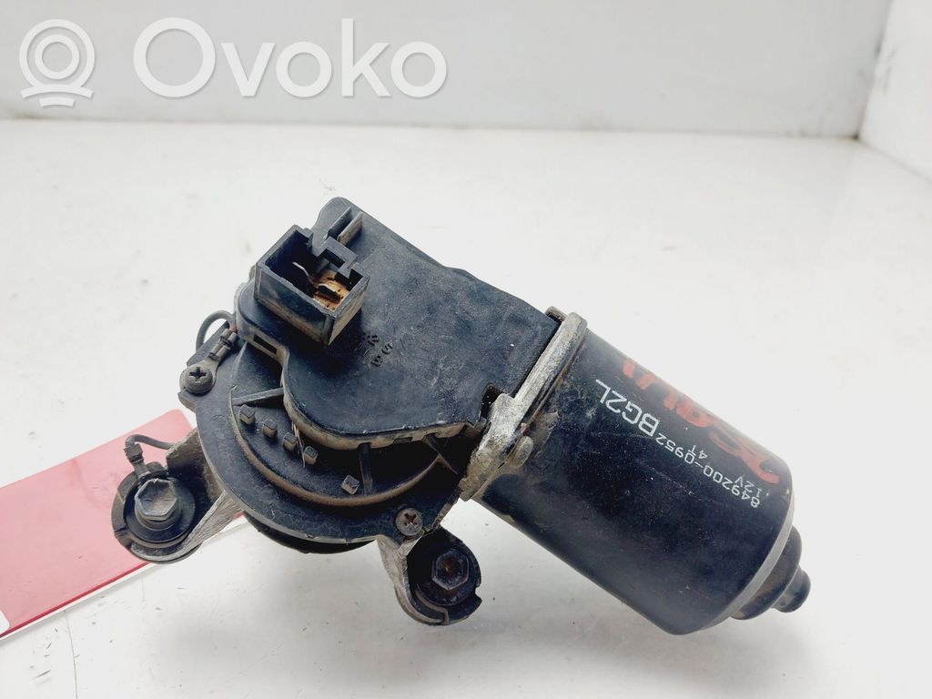 Mazda 323 Etupyyhkimen vivusto ja moottori 