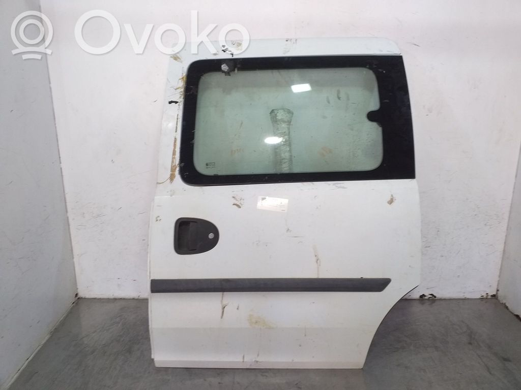 Opel Combo C Šoninės slankiojančios durys 