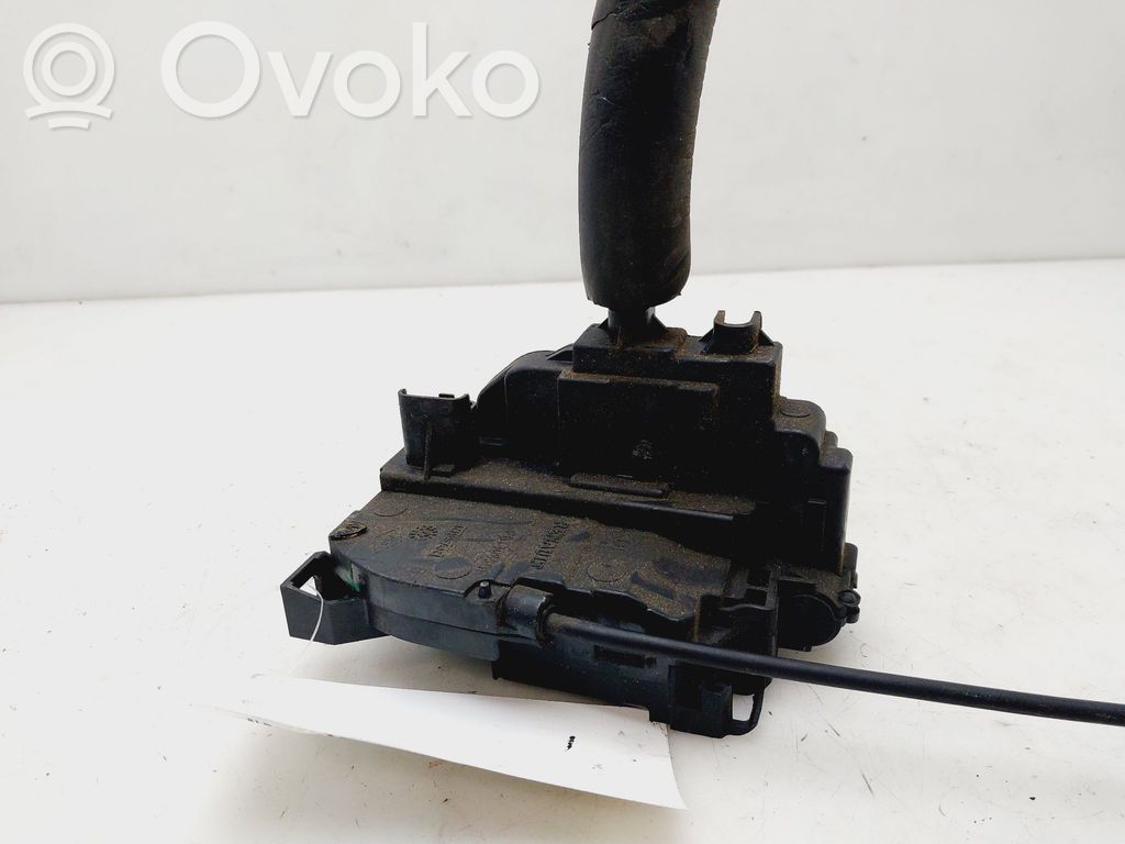 Takaoven lukko   825030002R