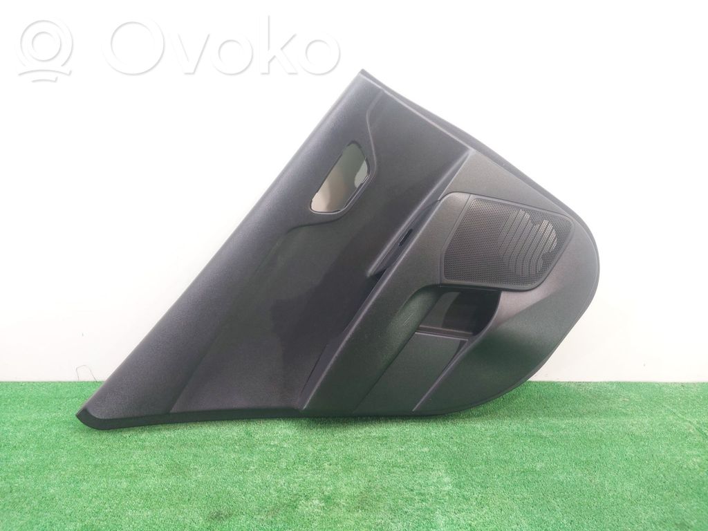 KIA Rio Takaoven verhoilu