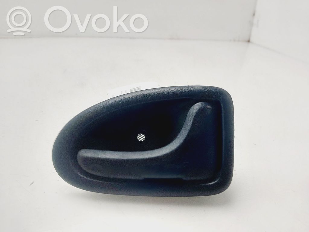 Renault Clio II Manecilla interna puerta trasera 