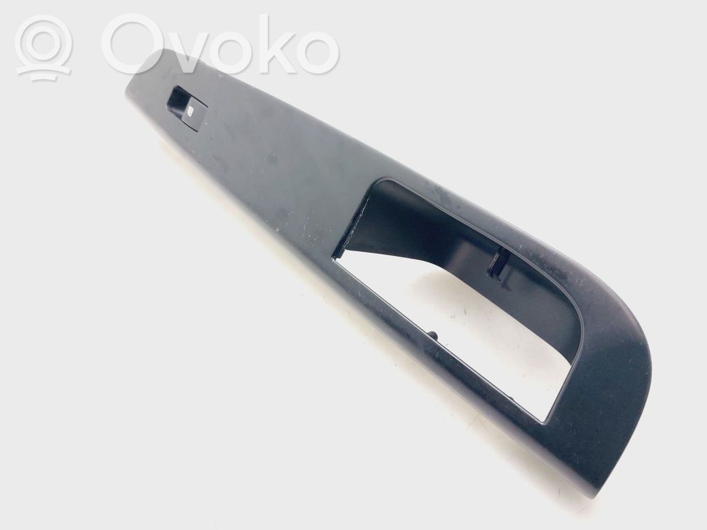KIA Ceed Elektrisko logu slēdzis 