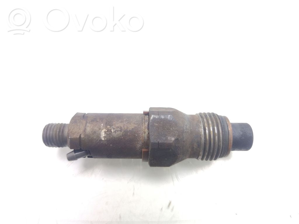 Renault Kangoo I Inyector de combustible 