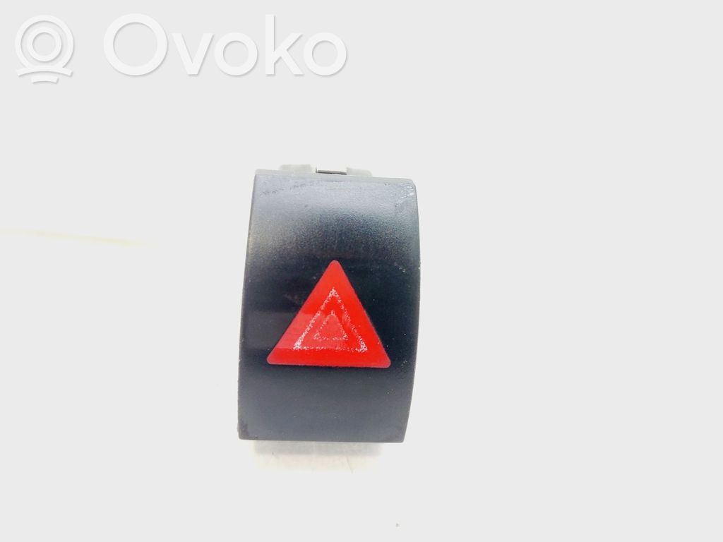 Skoda Octavia Mk2 (1Z) Botón interruptor de luz de peligro 