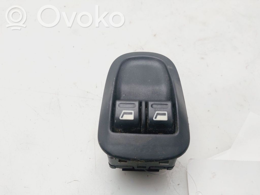 Peugeot 206 Electric window control switch 