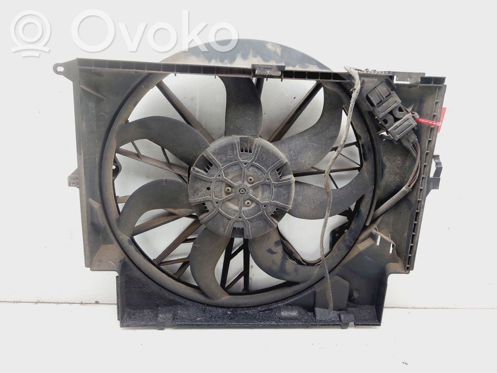 BMW 3 E90 E91 Elektrolüfter 
