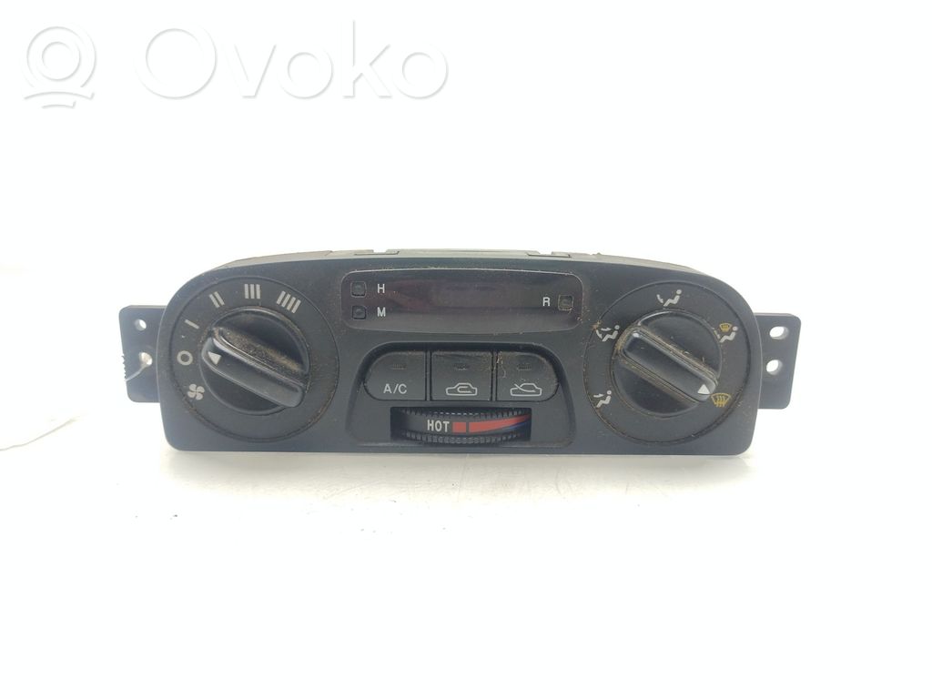 KIA Clarus Climate control unit 