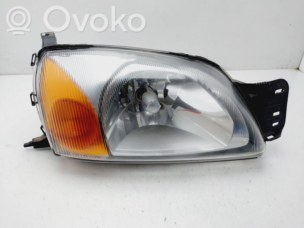Ford Fiesta Lampa przednia 