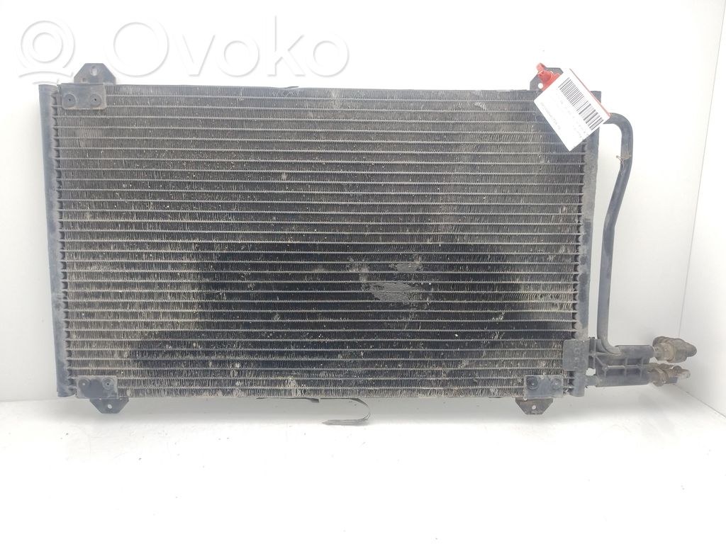 Mercedes-Benz Sprinter W901 W902 W903 W904 Radiatore di raffreddamento A/C (condensatore) 