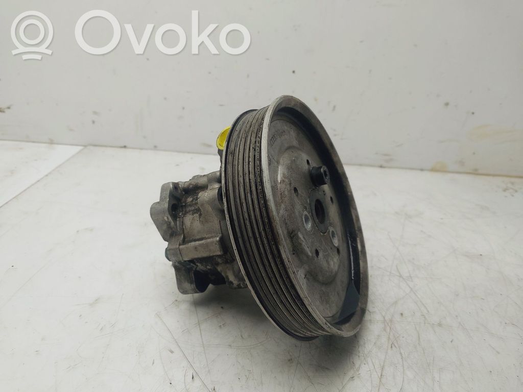 Audi A6 S6 C5 4B Ohjaustehostimen pumppu 
