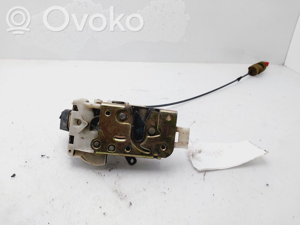 Ford Mondeo Mk III Zamek drzwi przednich 