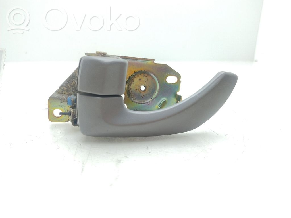 KIA Sorento Manecilla interna puerta trasera 