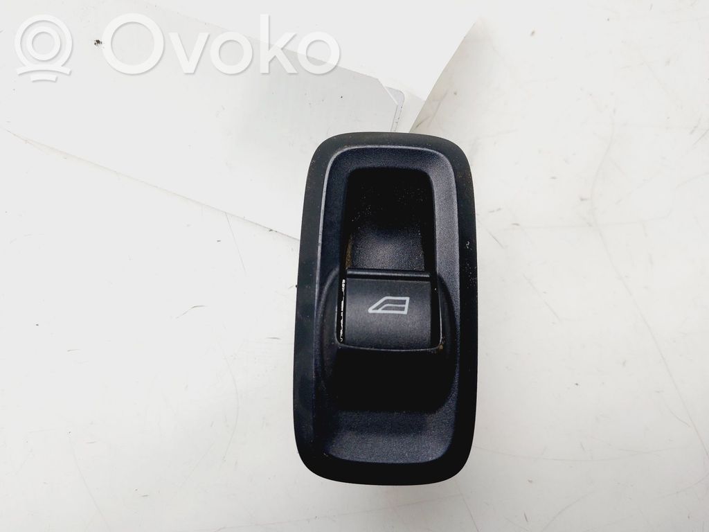Ford Fiesta Electric window control switch 