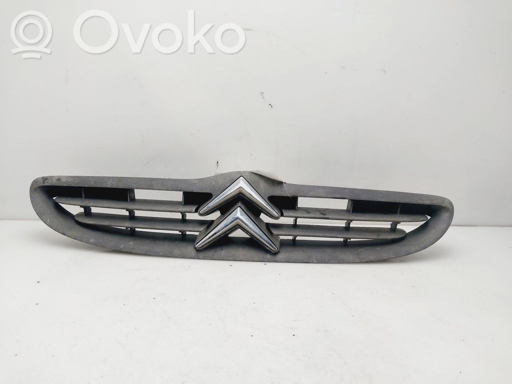 Citroen Saxo Etusäleikkö 
