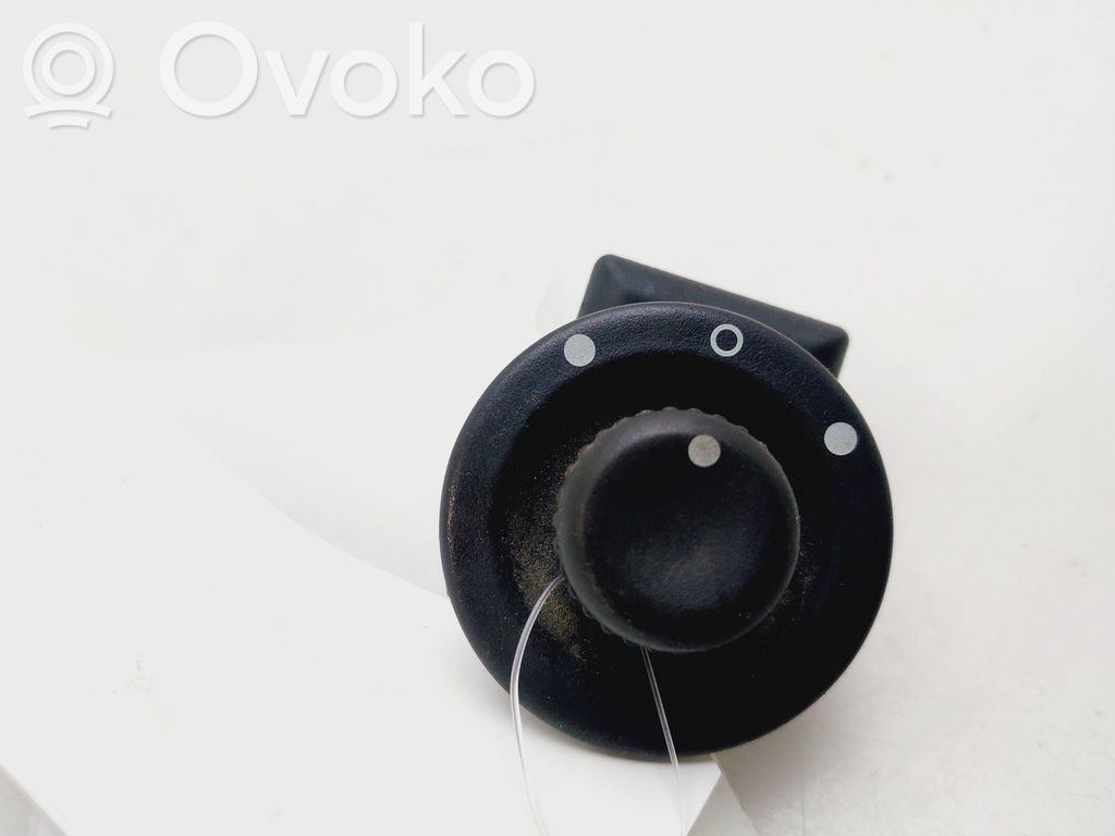 Renault Laguna II Wing mirror switch 
