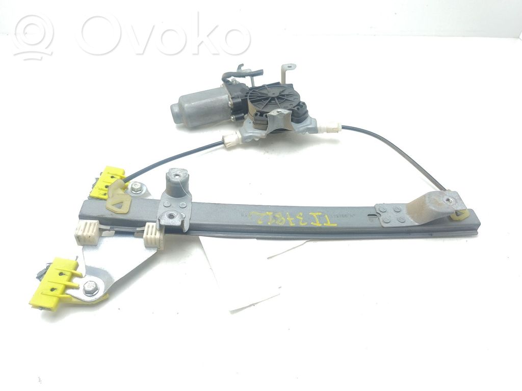 Nissan Qashqai Ręczny podnośnik szyby drzwi tylnych 