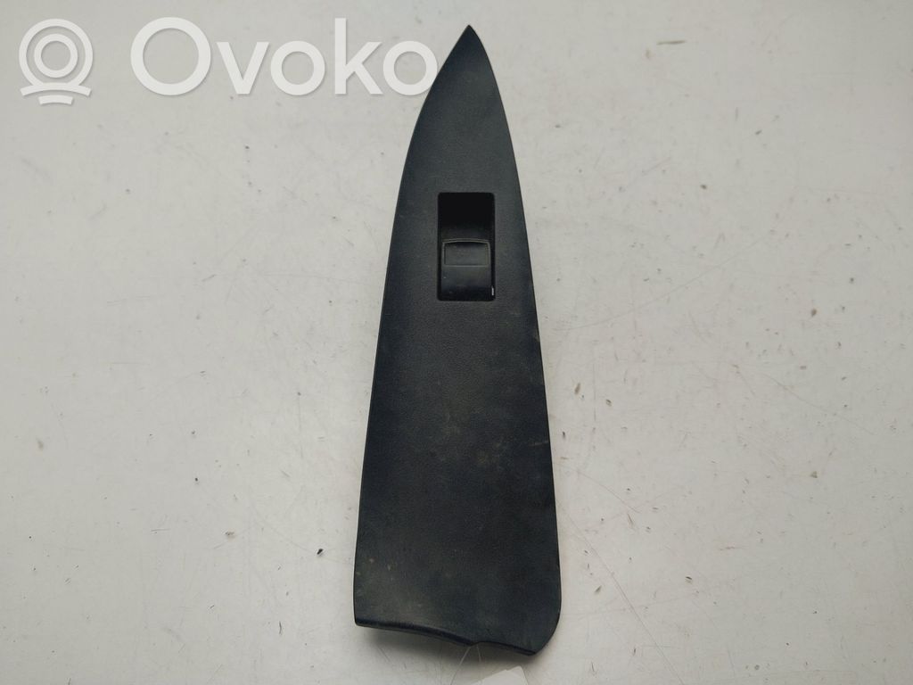 Toyota RAV 4 (XA30) Electric window control switch 