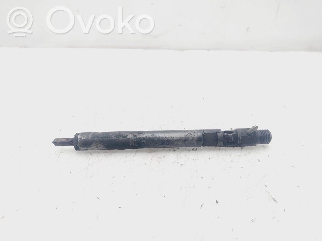 Inyector de combustible   A6650170321