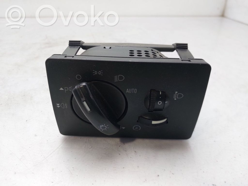 Lichtschalter   7M5T13A024CA