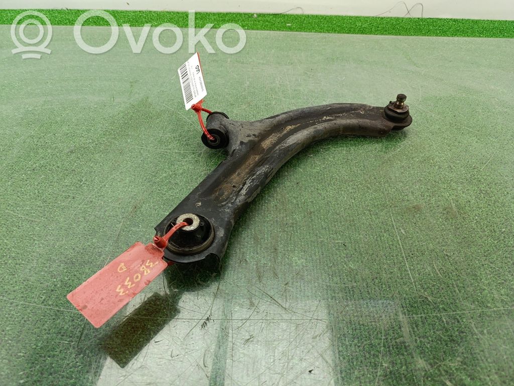 Nissan Micra Querlenker vorne 