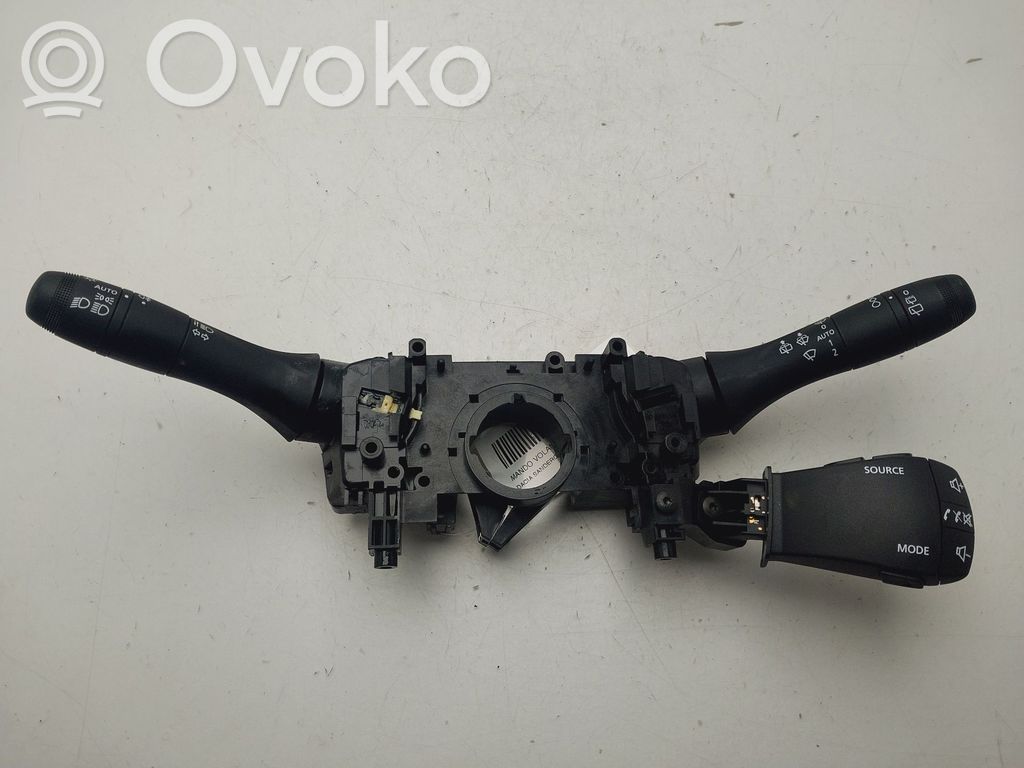Dacia Sandero Boutons / interrupteurs volant 