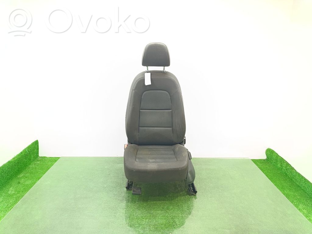 Audi A4 S4 B8 8K Kuljettajan istuin 