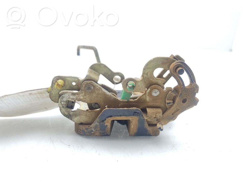 Zamek drzwi tylnych   8230258B00000