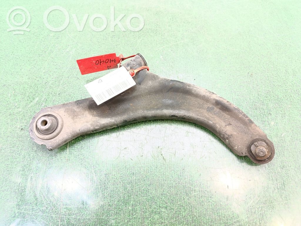 Renault Clio III Querlenker Achsschenkel vorne 