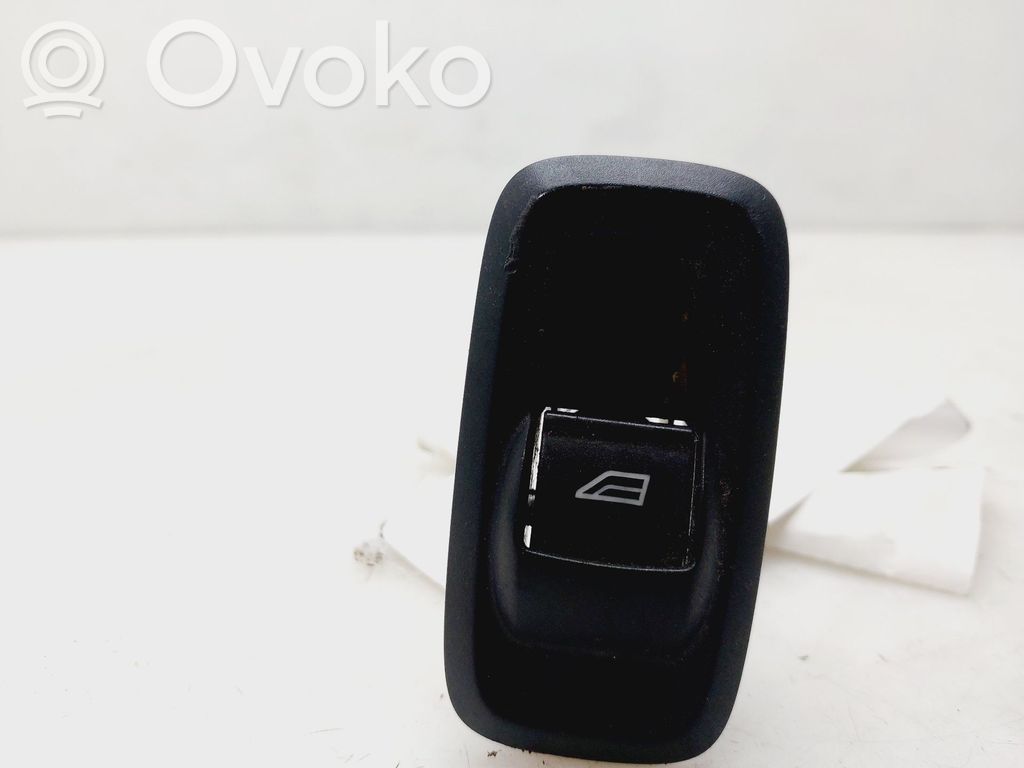 Ford Fiesta Electric window control switch 