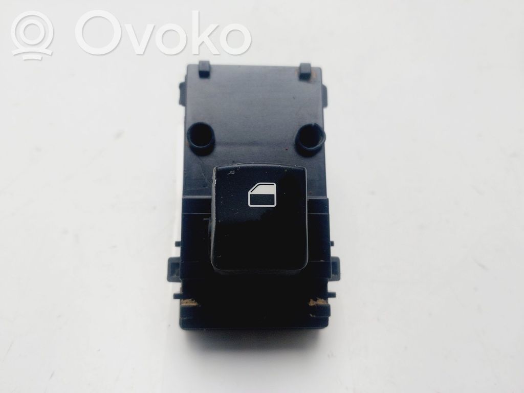 KIA Ceed Przyciski szyb 