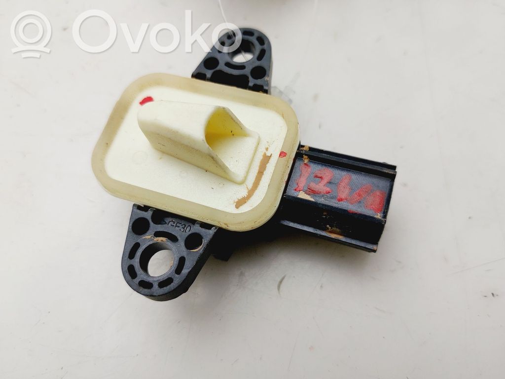 Sensor   CM5T14C676AA