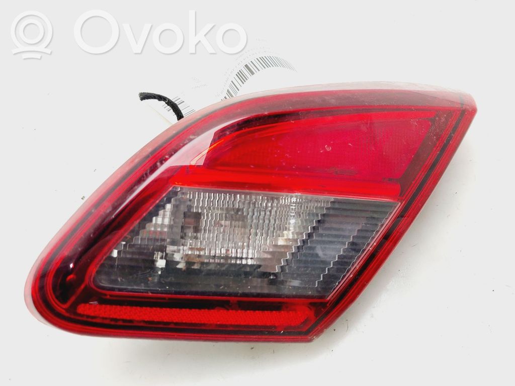 Opel Corsa E Takaluukun takavalot 