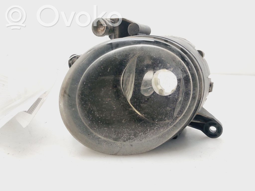 Audi A4 S4 B6 8E 8H Nebelscheinwerfer vorne 