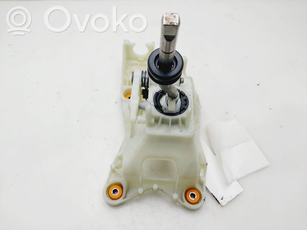 KIA Stonic Selector caja de cambios 