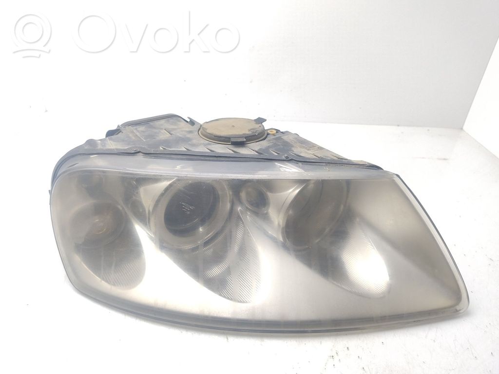 Volkswagen Touareg I Faro/fanale 