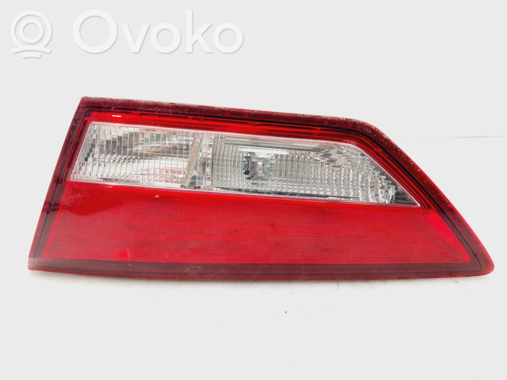 Seat Leon (5F) Takaluukun takavalot 