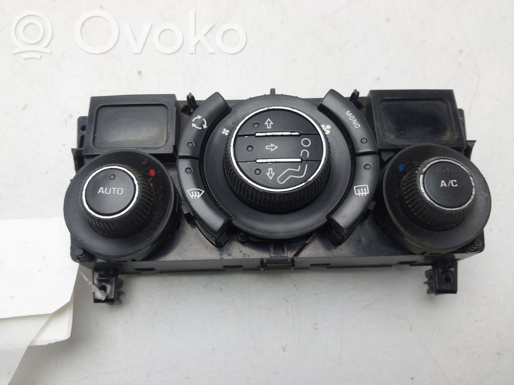Peugeot 308 SW  Panel klimatyzacji 