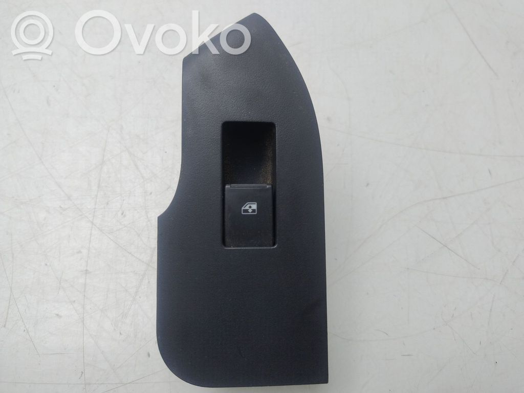 Chevrolet Captiva Electric window control switch 