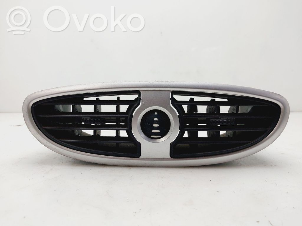 Renault Clio III Luftausströmer Lüftungsdüse Luftdüse Mitte 