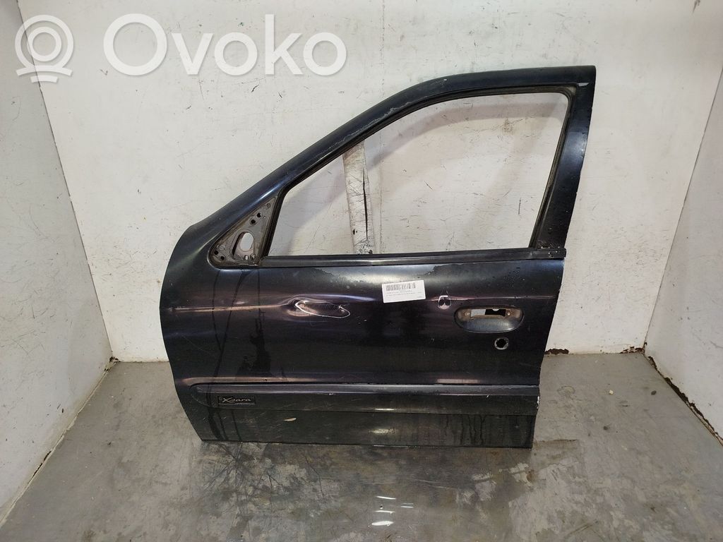 Puerta delantera   9002R7