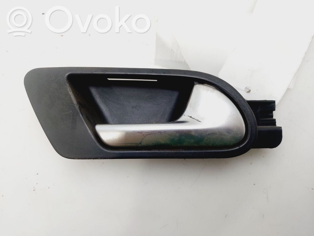 Volkswagen Tiguan Klamka wewnętrzna drzwi przednich 