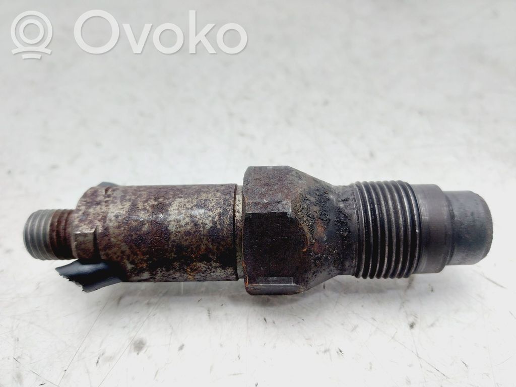 Peugeot 306 Fuel injector 