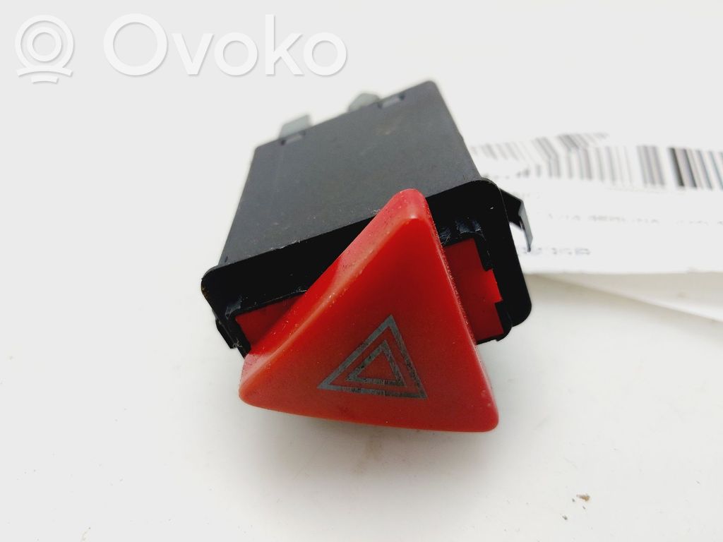 Skoda Octavia Mk2 (1Z) Botón interruptor de luz de peligro 
