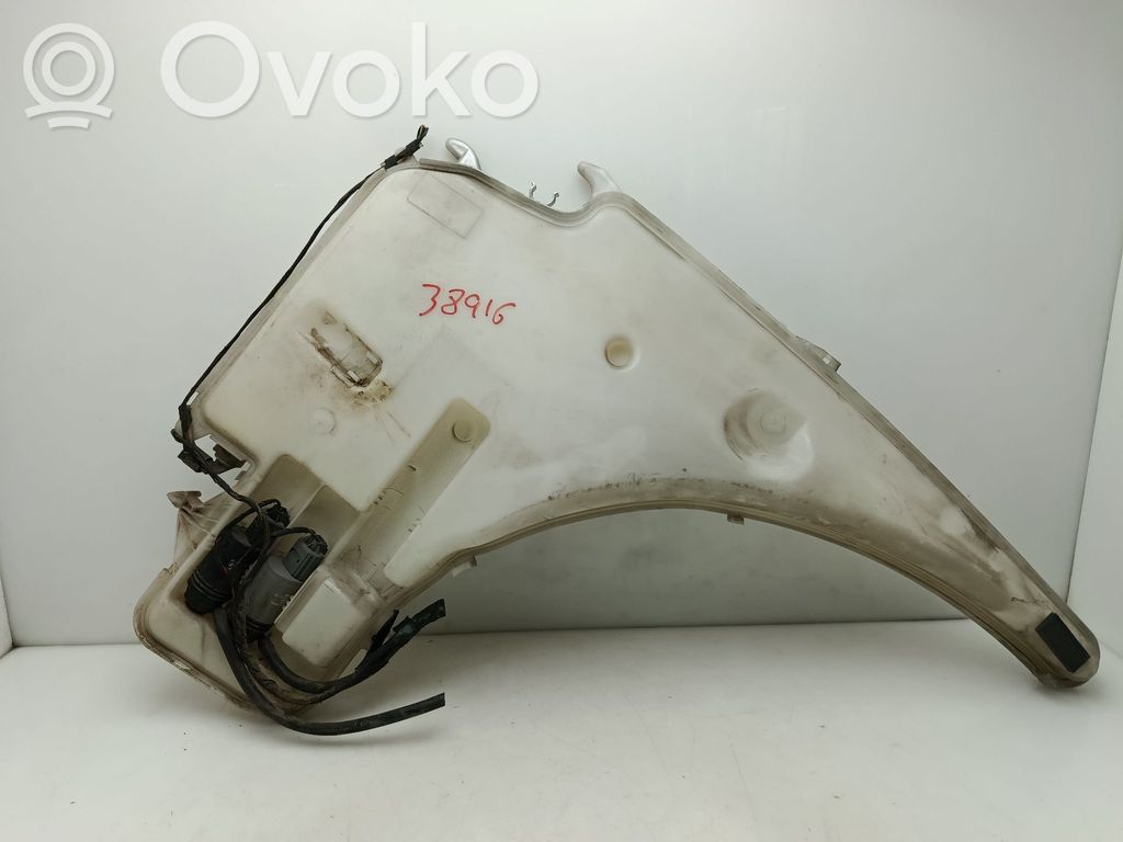 BMW 1 E81 E87 Logu šķidruma tvertne 