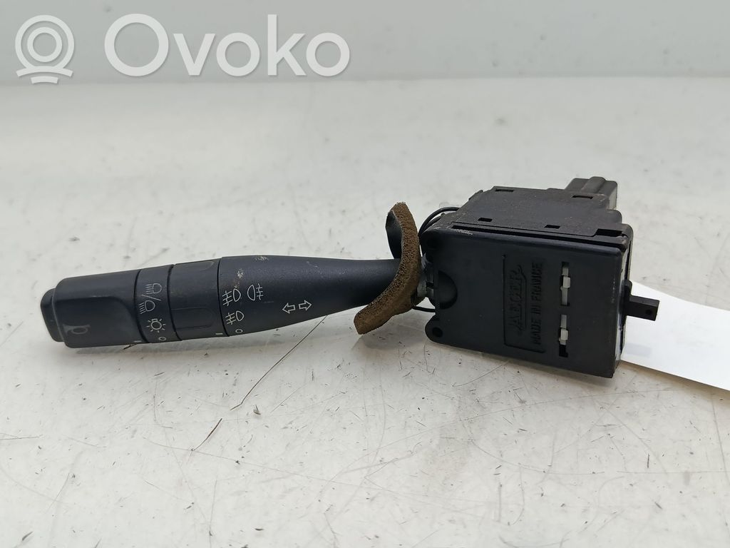Peugeot 306 Interrupteur d’éclairage 