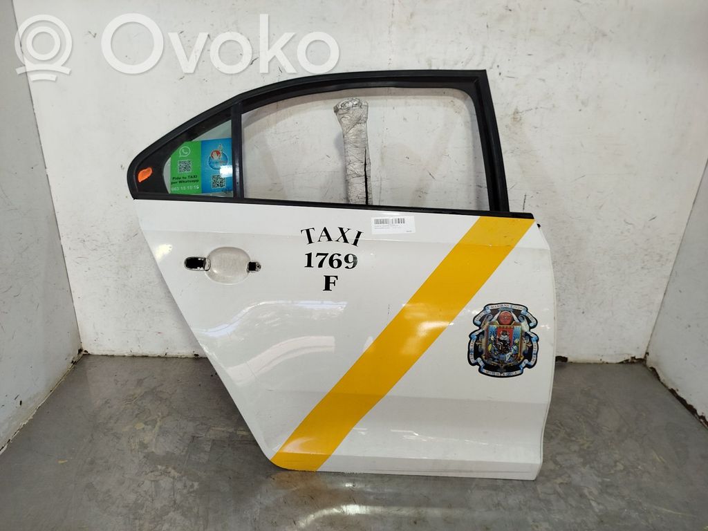 Skoda Rapid (NH) Puerta trasera 