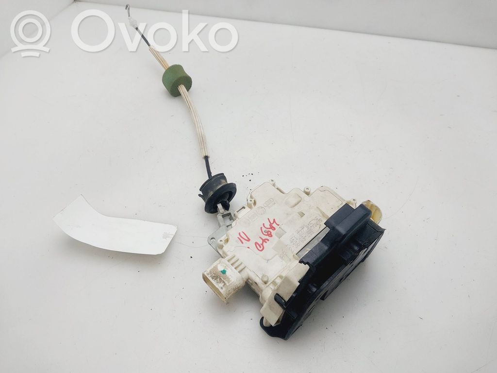 Audi A6 S6 C6 4F Etuoven lukko 