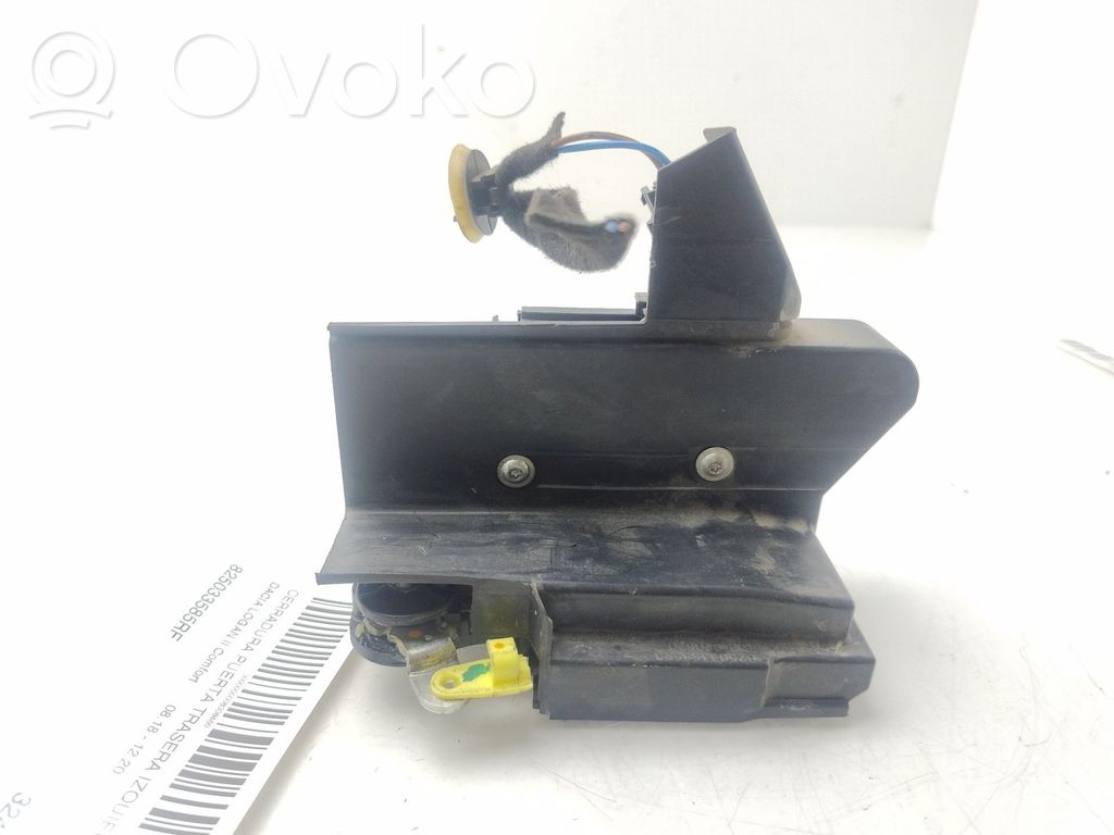 Dacia Logan I Takaoven lukko 