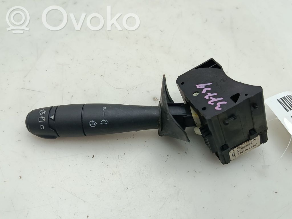 Dacia Sandero Wiper control stalk 