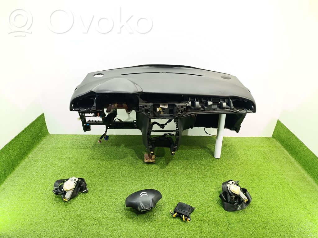 Citroen C3 Turvatyynysarja paneelilla 